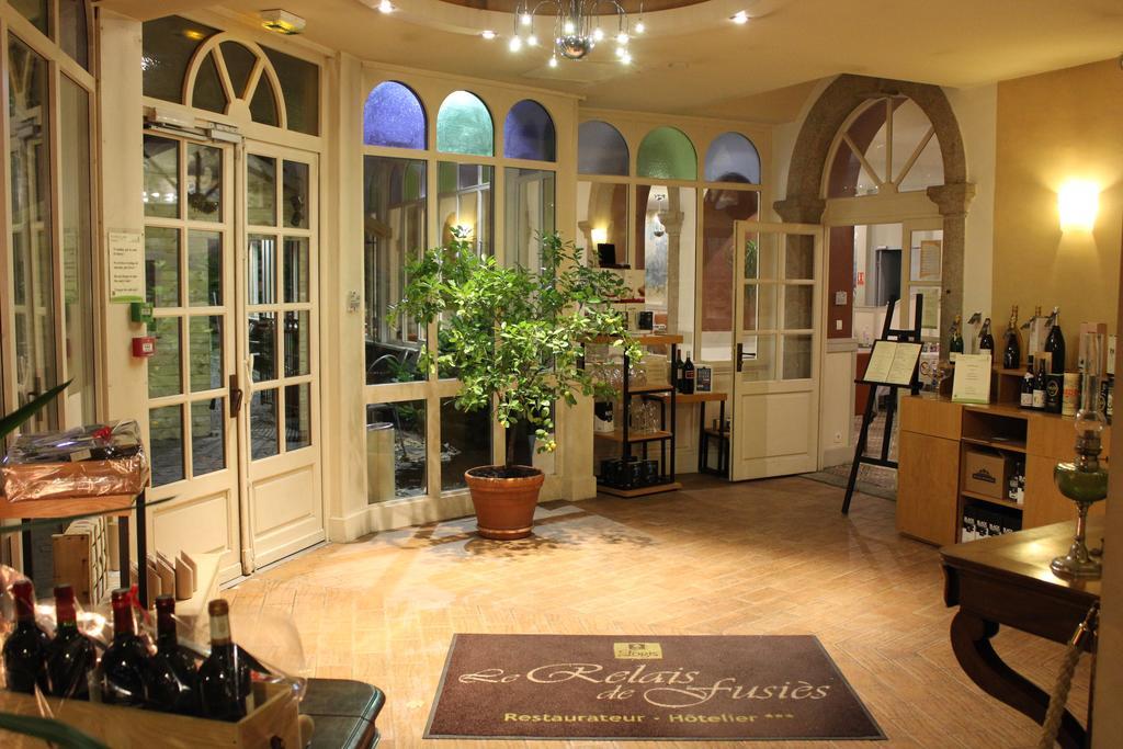 מלון לקון Logis Le Relais De Fusies מראה חיצוני תמונה