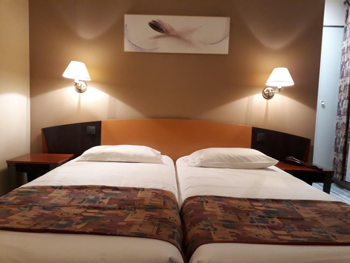 מלון לקון Logis Le Relais De Fusies מראה חיצוני תמונה